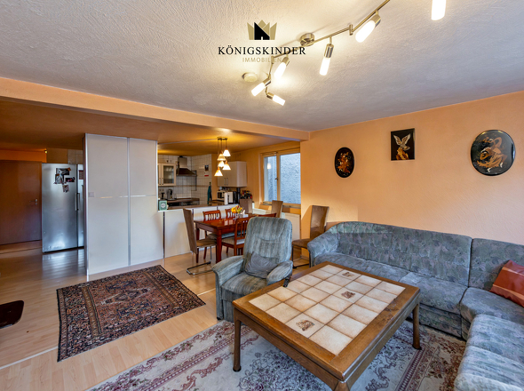 ...oder der Köchin, dem Koch beim Arbeiten zusehen und schnuppern, was es gibt...