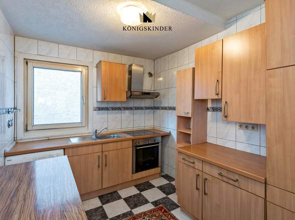 und oben gibt's eine komplette Wohnung...