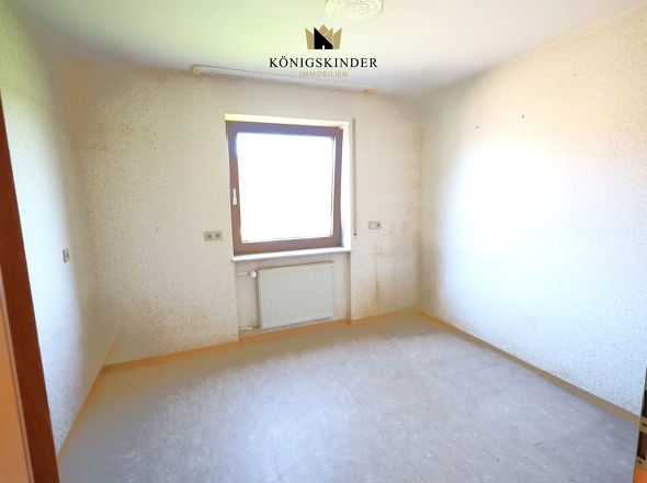 ..und jetzt ins Haus - das erste Zimmer...