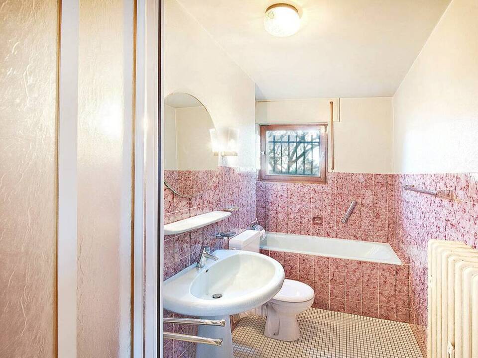 Real Estate Title Image Background