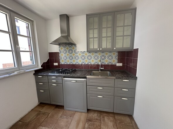 Küche in ausgeb. Garage