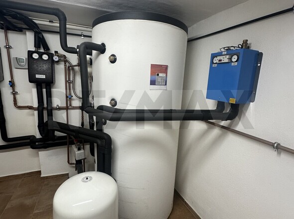 Heizung und 1000 Liter Schichtspeicher