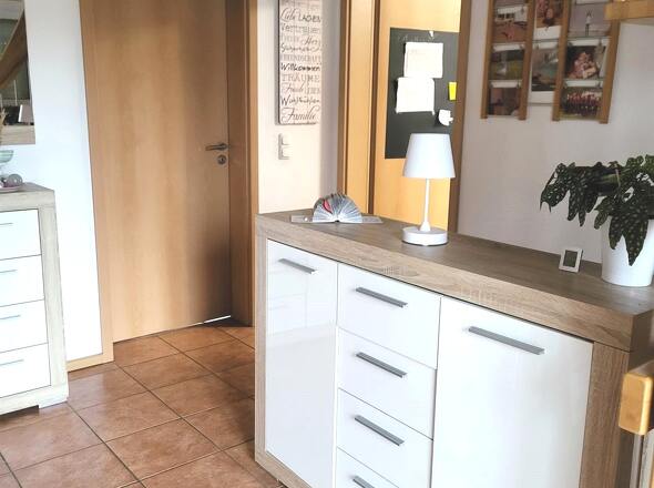 Eingangsbereich mit Zugang zum Flur