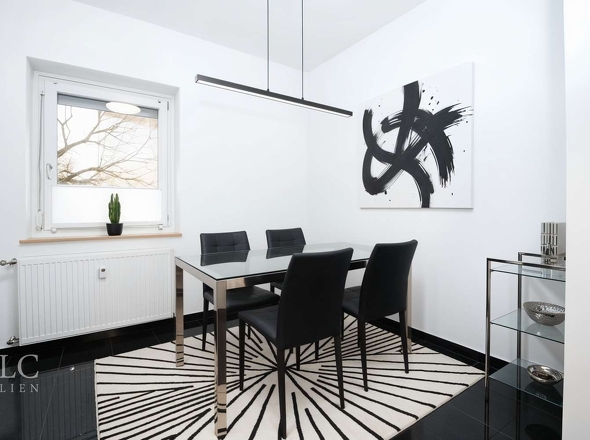 geselliges Abenddinner (Vis.)