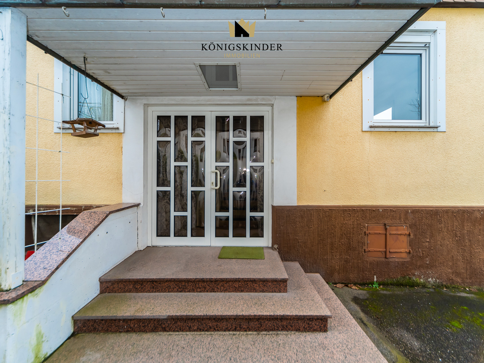 Eingangsbereich außen