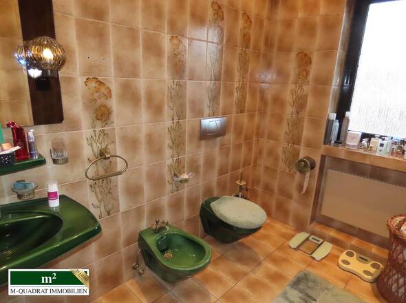 exemplarisch: Badezimmer I. OG