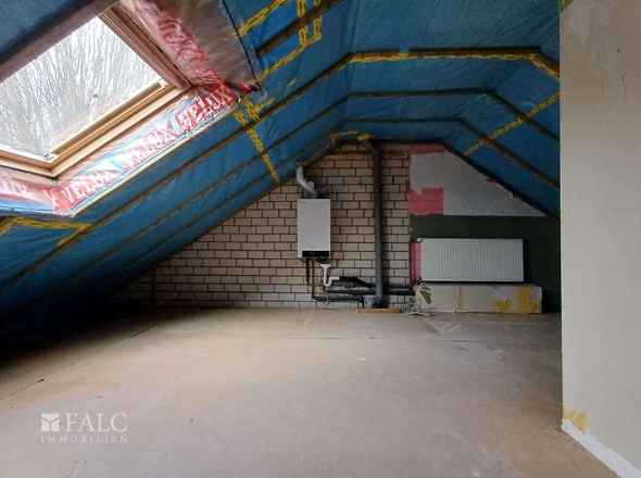 Spitzboden / Home Office