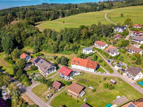 Von oben mit Umgebung