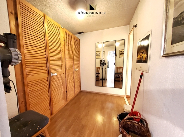 EG Zimmer Lager Büro