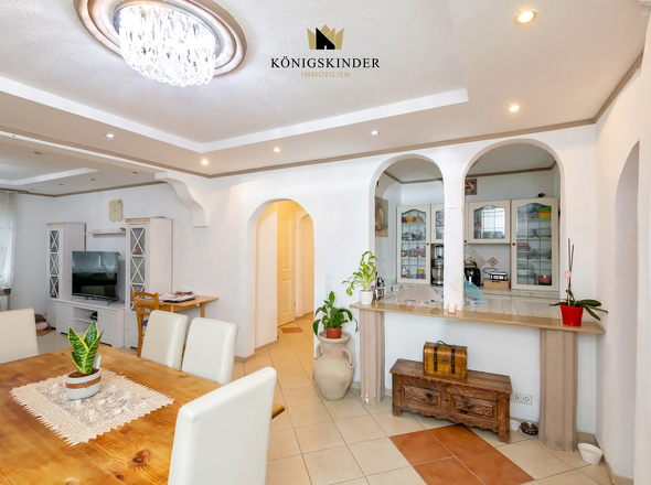 Wohnung_1_Essen_Küche__