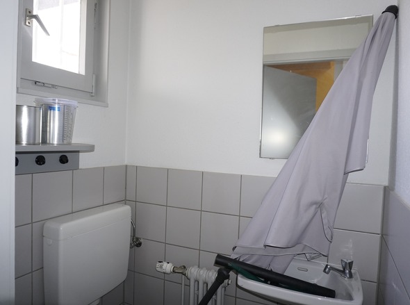 Obergeschoss Hauptwohnung Gäste WC