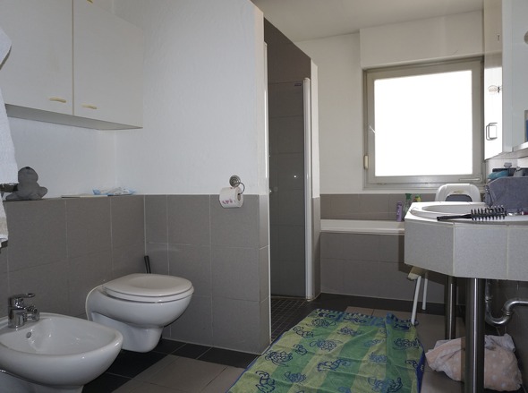 Obergeschoss Hauptwohnung Badezimmer