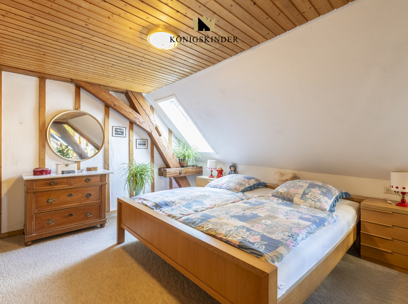 Haus 23 -  Schlafzimmer DG