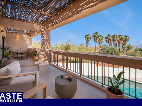 Olive Courtyard Collection