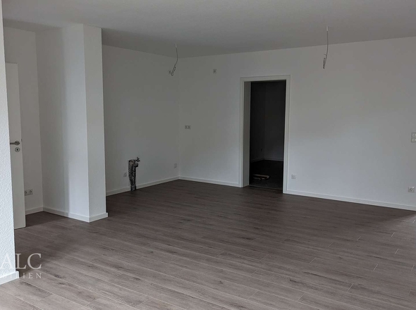 Neupotz Wohnzimmer Küchenzeile