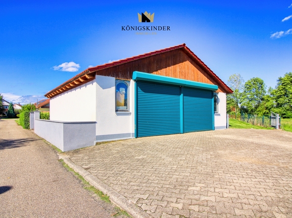 100 m² Garage plus 70m² Dachboden