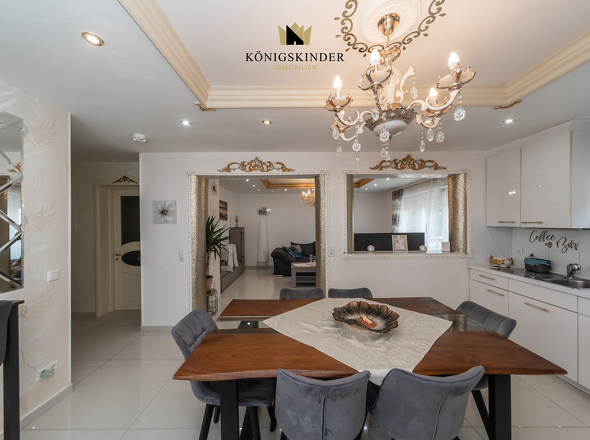 1. OG Sicht Wohn- & Essbereich