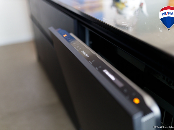 RE/MAX Immobilien DeLux