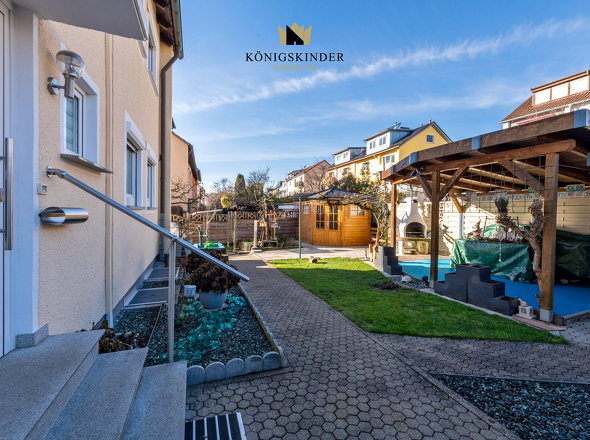 Eingang/Garten/Freisitz/Terrasse