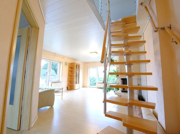Zugang zum Spitzboden
