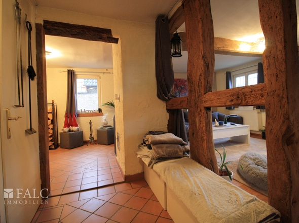 EG - Wohnbereich mit offenen Balken