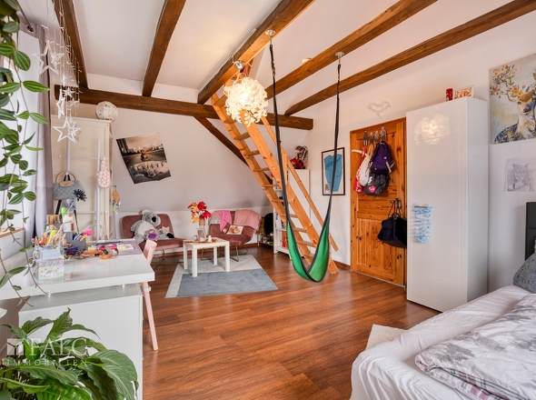 Kinderzimmer (Hauptwohnung)