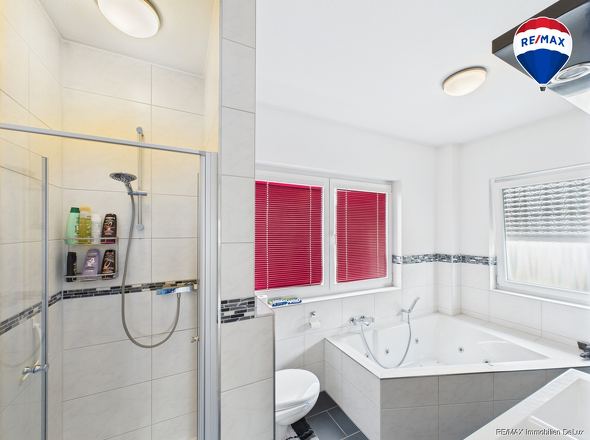 RE/MAX Immobilien DeLux Haus Konz - Roscheider Hof