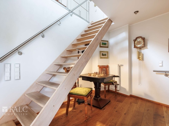 Treppe ins Schlafzimmer Maisonettewohnung