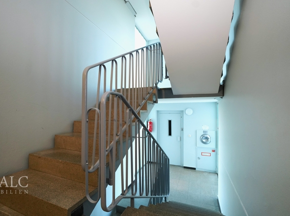 gepflegtes Treppenhaus