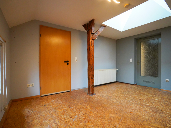 Durchgangszimmer/ Büro