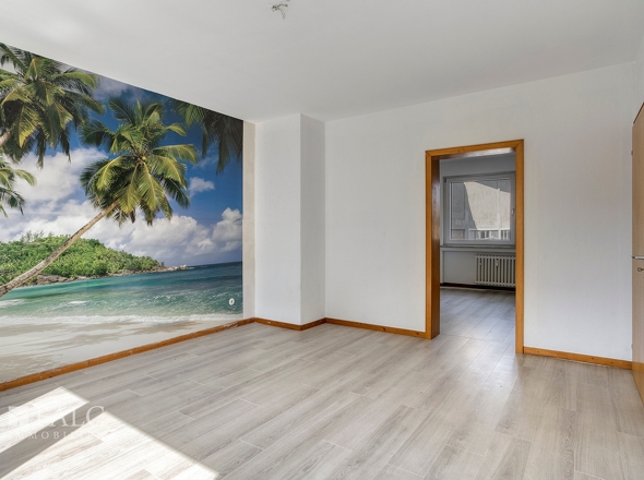 2 OG. links, Schlafzimmer