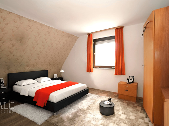 Schlafzimmer DG Vis.