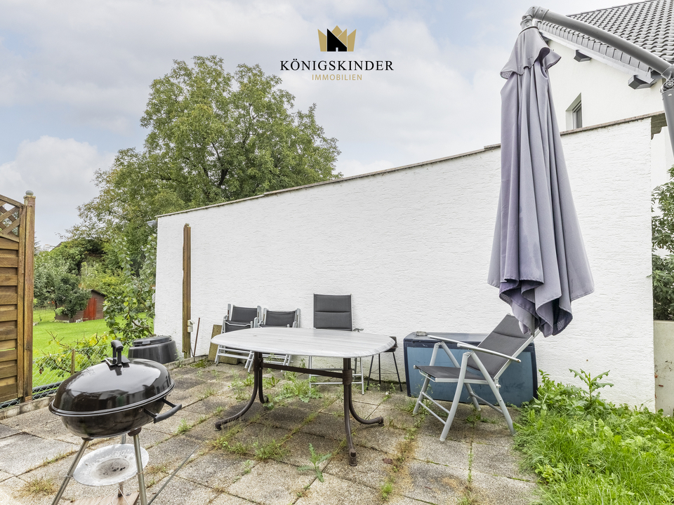 Großzügiger Gartenbereich zum Entspannen