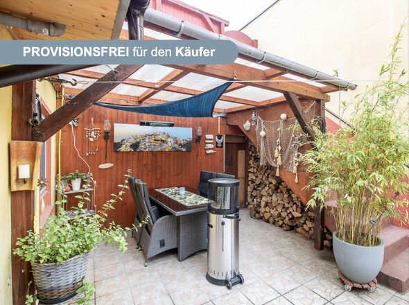 überdachte Terrasse