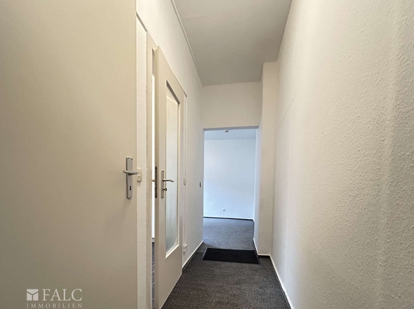 EG hinten links Flur