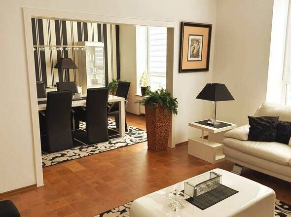 4.OG - Wohn-/ Esszimmer