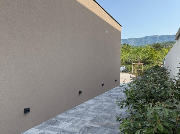 WhatsApp Image 2026-01-15 at 17.51.01-2