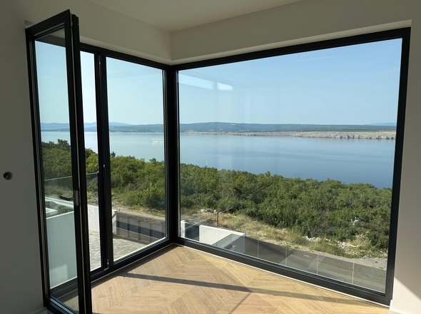 WhatsApp Image 2026-01-15 at 17.50.56