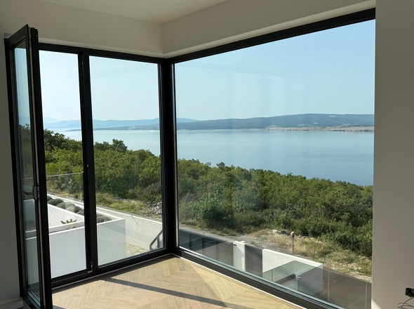 WhatsApp Image 2026-01-15 at 17.50.59-2