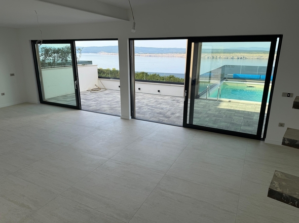 WhatsApp Image 2026-01-15 at 17.51.13