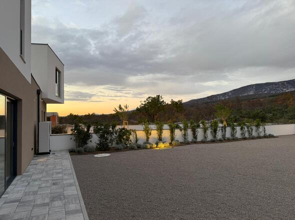 WhatsApp Image 2026-01-15 at 17.51.23