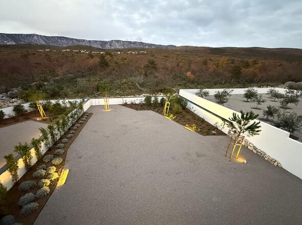 WhatsApp Image 2026-01-15 at 17.51.23-1