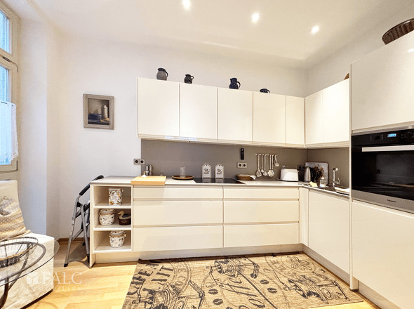 Küche inklusive Markengeräte