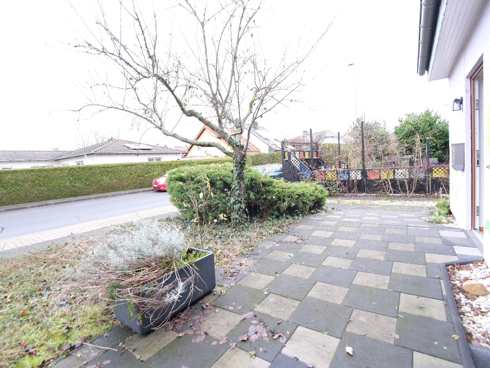 Terrassen-Ansicht vorne