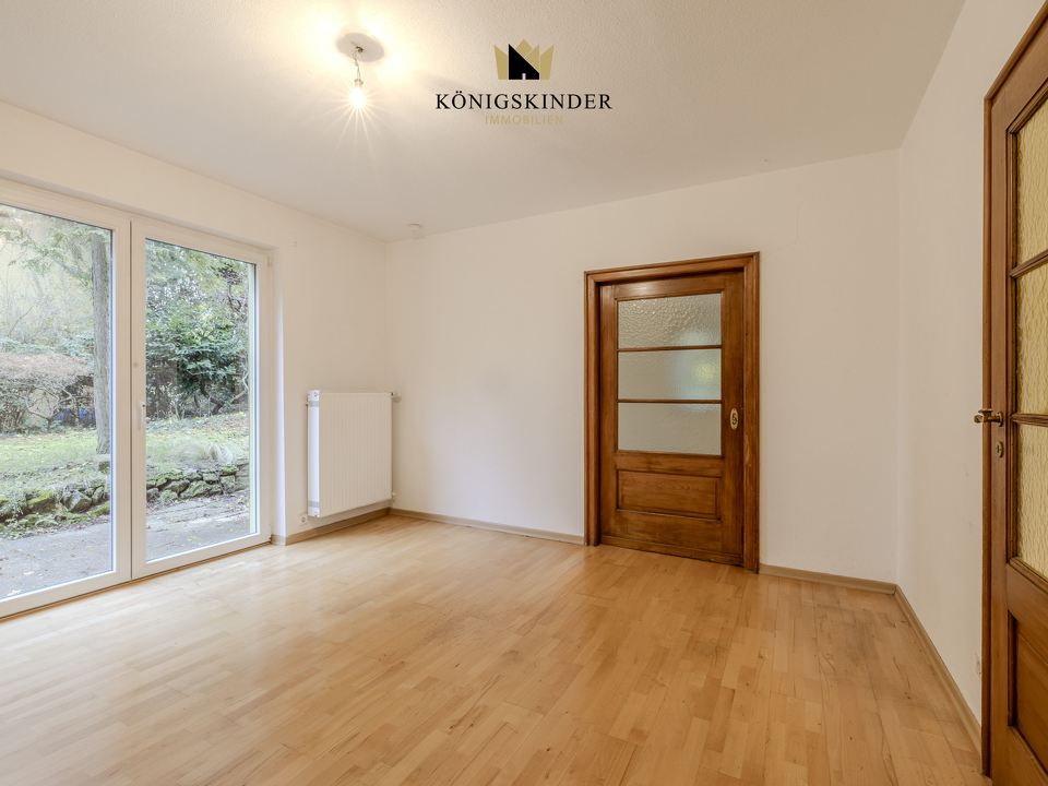 Esszimmer EG mit Zugang zur Terrasse