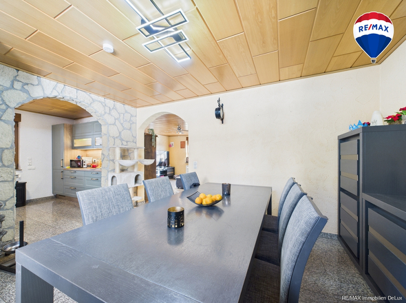 REMAX Immobilien DeLux Einfamilienhaus in Besseringen zu verkaufen