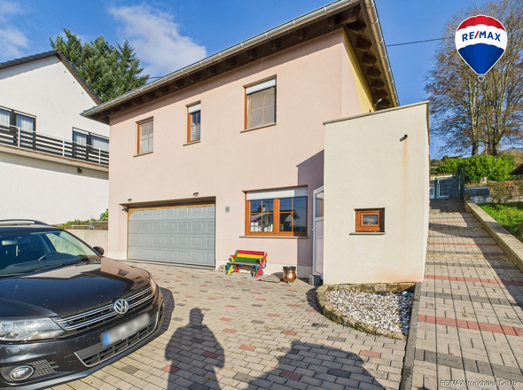REMAX Immobilien DeLux Einfamilienhaus in Besseringen zu verkaufen