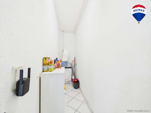 RE/MAX Immobilien DeLux Haus Dillingen Abstellraum