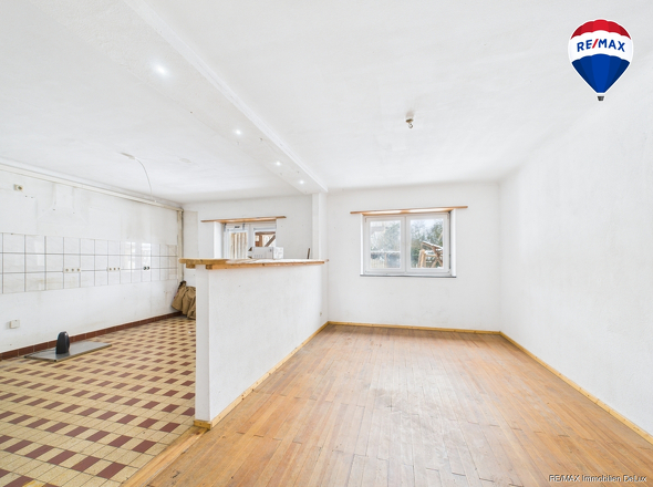 RE/MAX Immobilien DeLux Haus verkauf Fitten