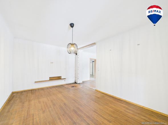 RE/MAX Immobilien DeLux Haus verkauf Fitten